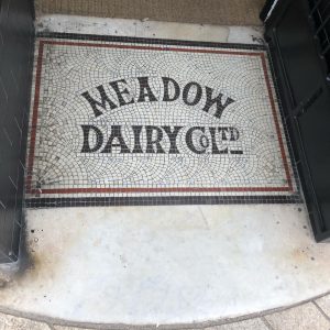 Meadow-dairy-seas-view-street-cleethorpes-tiled-entrance
